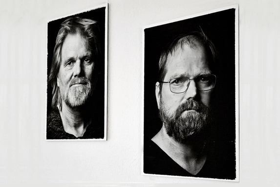 Fineart is very suitable for gluing on Dibond, a unique combination. Photos Stef Oers.