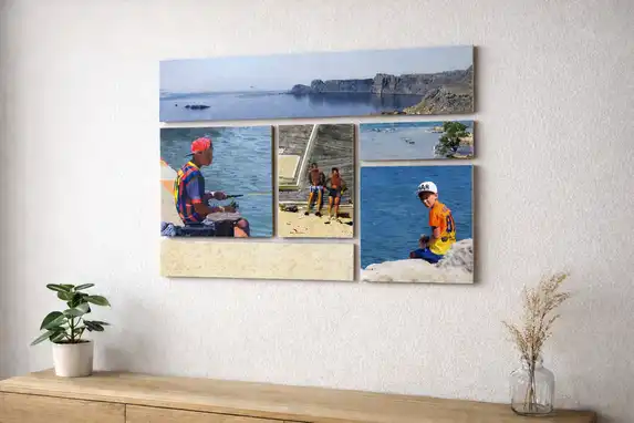 Photo on hardboard as a series of individual panels, ideal as modern wall decoration. On request, we supply multiple panels that can be easily 