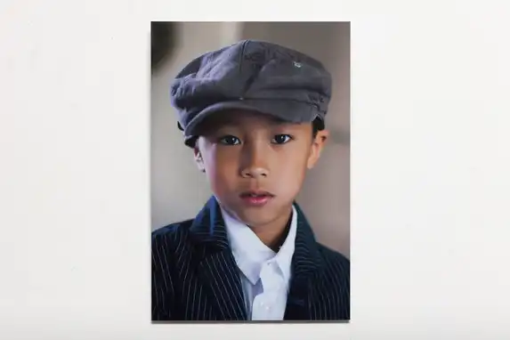 Portrait photo printed on aluminum in high quality.