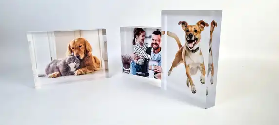 Cut out your photo for a stunning acrylic block photo result.