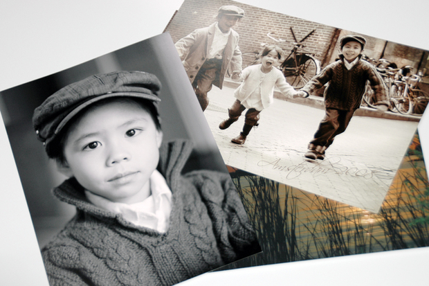 Our photo enlargements in all formats are very popular: since its launch in 2006, Fotogeschenk has processed hundreds of thousands of photo fil